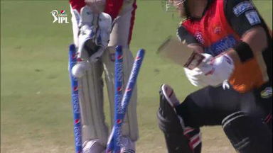 M39: SRH vs KXIP –  Aaron Finch Wicket