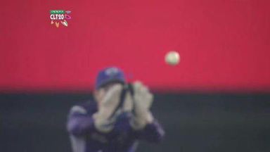 M2: KXIP vs HOB –  Glenn Maxwell Wicket