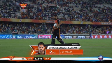 M30: SRH vs DC – Bhuvneshwar Kumar Wicket