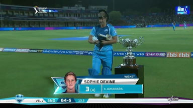 Final: Supernovas vs Velocity – Sophie Devine Wicket