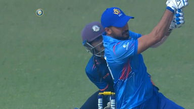 Captain Manish Pandey's opening act of 54 (42)