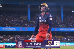 Wicket: Match 9, Royal Challengers Bengaluru vs UP Warriorz, WPL 2025: Danni Wyatt Wicket