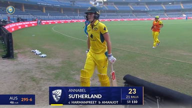 IND-W vs AUS-W 2023-24, 3rd ODI: Annabel Sutherland Wicket