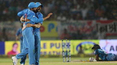 India v SL, 2016: 3rd T20I - Fall Of wickets