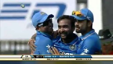 3RD ODI: IND vs SA – Hashim Amla Wicket