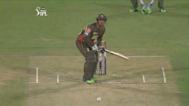 M25: SRH vs KXIP – Quinton-de-Kock Wicket