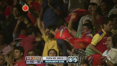 M12: RCB vs KKR – Chris Gayle Six