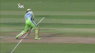 M63: RCB vs KXIP – Chris Gayle Six