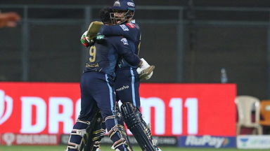 Final over recap: Tewatia-Rashid seal spectacular win