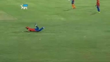 M31: GL vs DD – Freecharge Bolt  Moment – Ravindra Jadeja