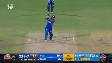 M43: DC vs MI – Piyush Chawla Six