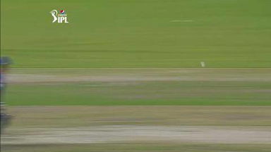 M41: RR vs DD –  Kedar Jadhav Wicket