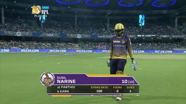Q2: MI vs KKR – Sunil Narine Wicket