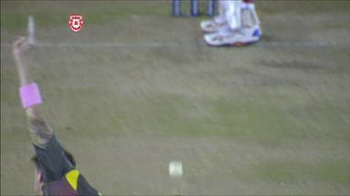 M59: KXIP vs SRH – Praveen Kumar Wicket