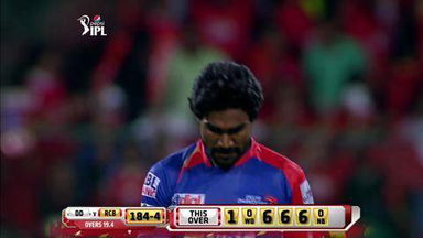 M38: RCB vs DD –  Yuvraj Singh Six