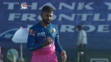 M15: RCB vs RR – Amazing Moments