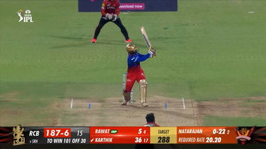 M30: RCB vs SRH – Dinesh Karthik Six