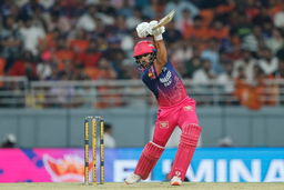 Vaibhav leaves, but Jurel Begins! What Ball-striking