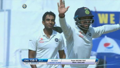 IND vs ENG 2016 - 2nd Test, day 5 : James Anderson  Wicket