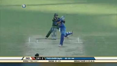 4TH ODI: IND vs SA – Virat Kohli Six