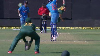 2ND ODI: IND vs SA – Suresh Raina Wicket