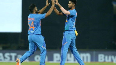 IND vs SL 2020, 2nd T20I: Fall of wickets