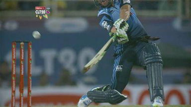 M3: CSK vs TTN –  AB de Villiers Six