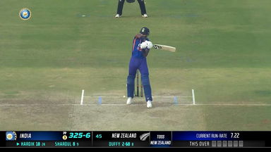 IND vs  NZ 2023, 3RD ODI: Hardik Pandya  Six