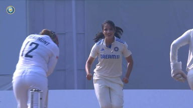 Peach! Renuka's superb delivery to dismiss Beaumont