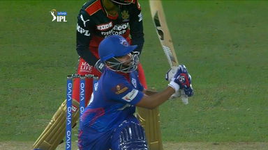 M56: RCB vs DC – Prithvi Shaw Six