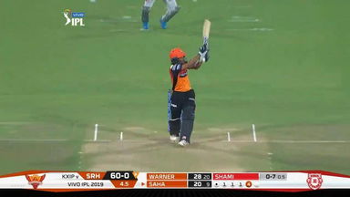 M48: SRH vs KXIP – Wriddhiman Saha Six