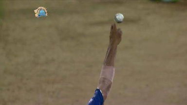 M5: CSK vs MI – Ravindra Jadeja Wicket