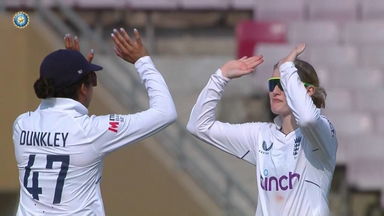 IND-W vs ENG-W 2023, 1st Test: IND-W 2nd Innings Fall of Wickets