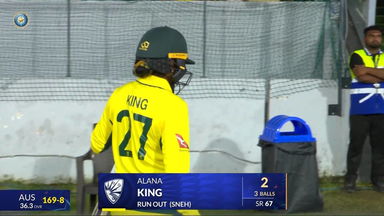 IND-W vs AUS-W 2025, 2nd ODI: Alana King Wicket
