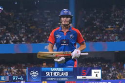 Wicket: Match 8, Delhi Capitals vs UP Warriorz, WPL 2025: Annabel Sutherland Wicket