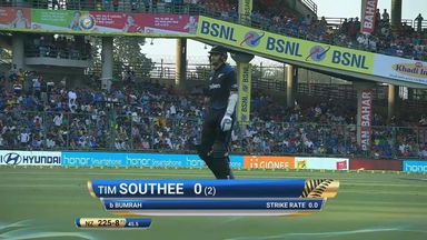 IND vs NZ 2016, 2nd ODI: Tim Southee Wicket