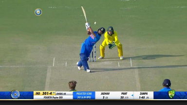 IND vs AUS 2019, 4th ODI: Rishabh Pant Six