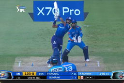 M46: MI vs DC – Krunal Pandya Six