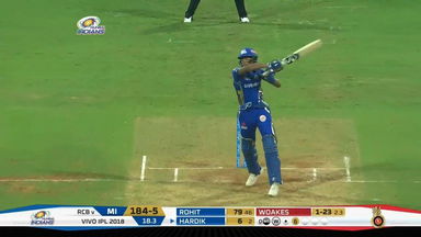 M14: MI vs RCB – Hardik Pandya Six
