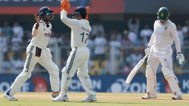 Sharp & Superb! Captain Rishabh Pant pulls off splendid catches