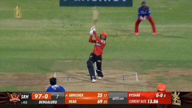 M30: RCB vs SRH – Abhishek Sharma Six
