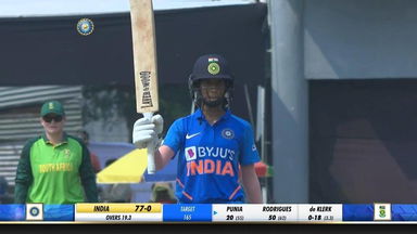 Jemimah Rodrigues scores a patient 55(65)