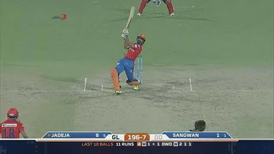 M42: DD vs GL – Ravindra Jadeja Six