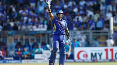 Surya Kumar Yadav extends Purple Patch with blistering 54(28)