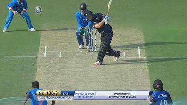 IND vs NZ 2016, 1st ODI: Tim Southee Six