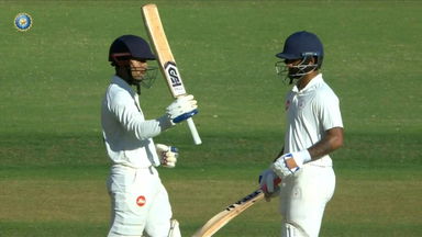 Ranji Trophy 2023/24, Gujarat vs Karnataka: Manan Hingrajia steadies the ship with calm 56(135)