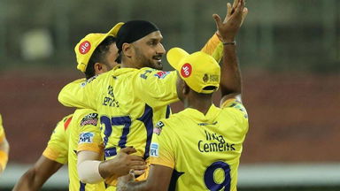 Bhajji roars loud at Chepauk