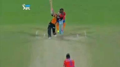 M59: GL vs SRH – YES Bank Maximum Sixes – David Warner