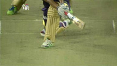 M60: KKR vs RCB – Yusuf Pathan Wicket