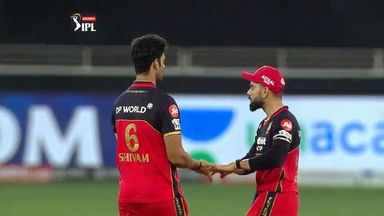 M06: KXIP vs RCB – Fall of Wickets